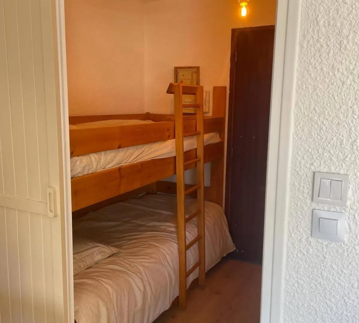 Cosy Studio - Vue Imprenable Sur Les Montagnes Embrun Apartment