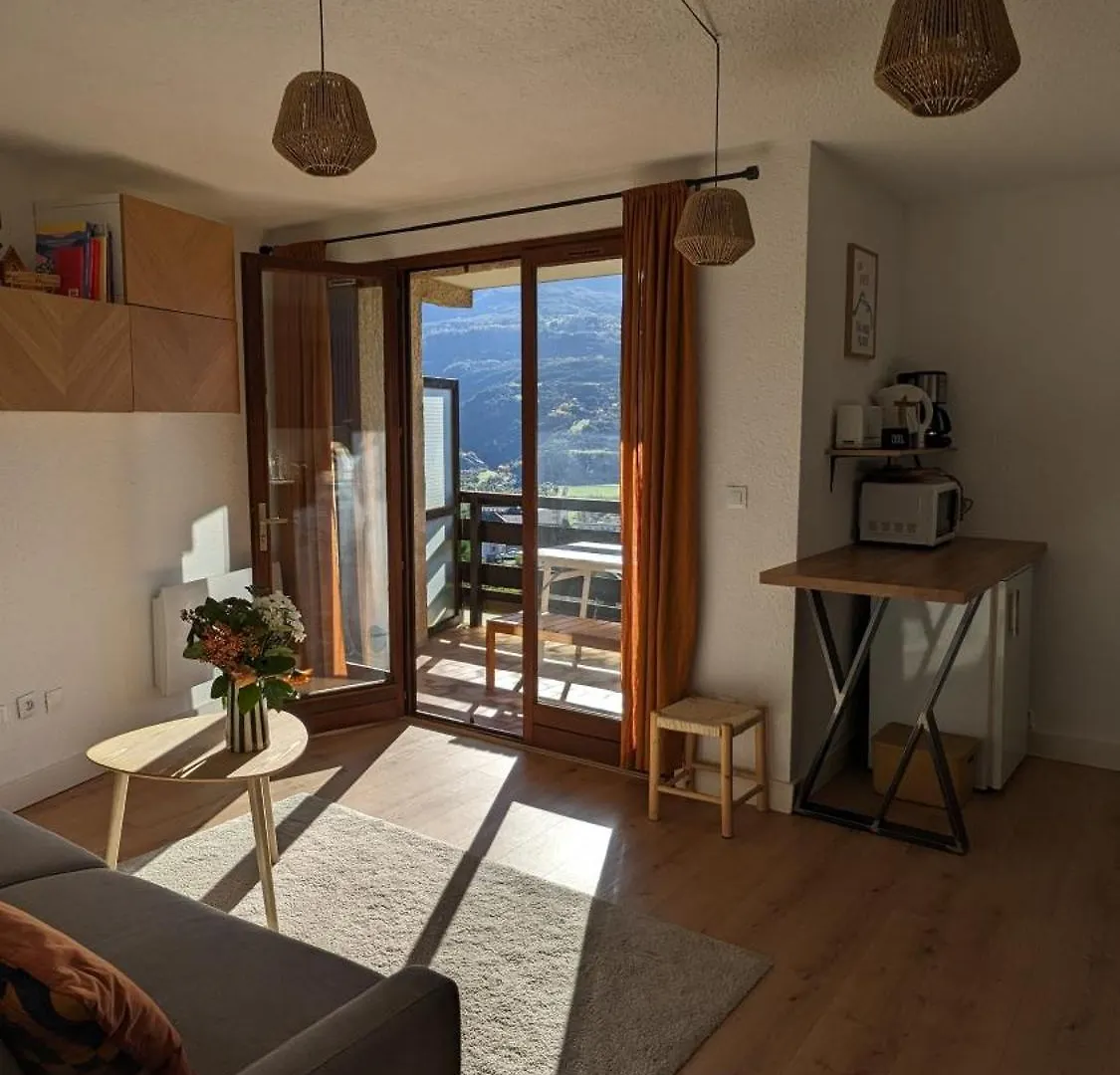 Cosy Studio - Vue Imprenable Sur Les Montagnes Embrun