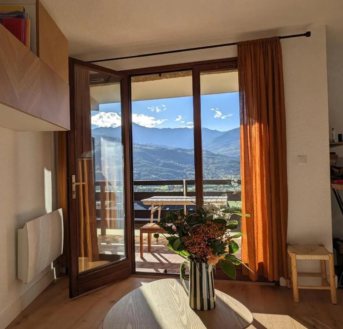 Cosy Studio - Vue Imprenable Sur Les Montagnes Embrun