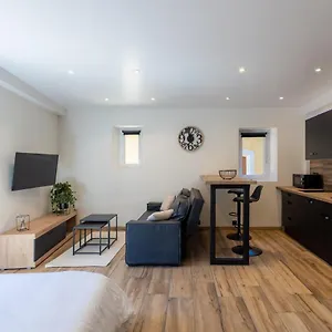 Appartement Superbe Loft Balneo Hammam #5, Embrun